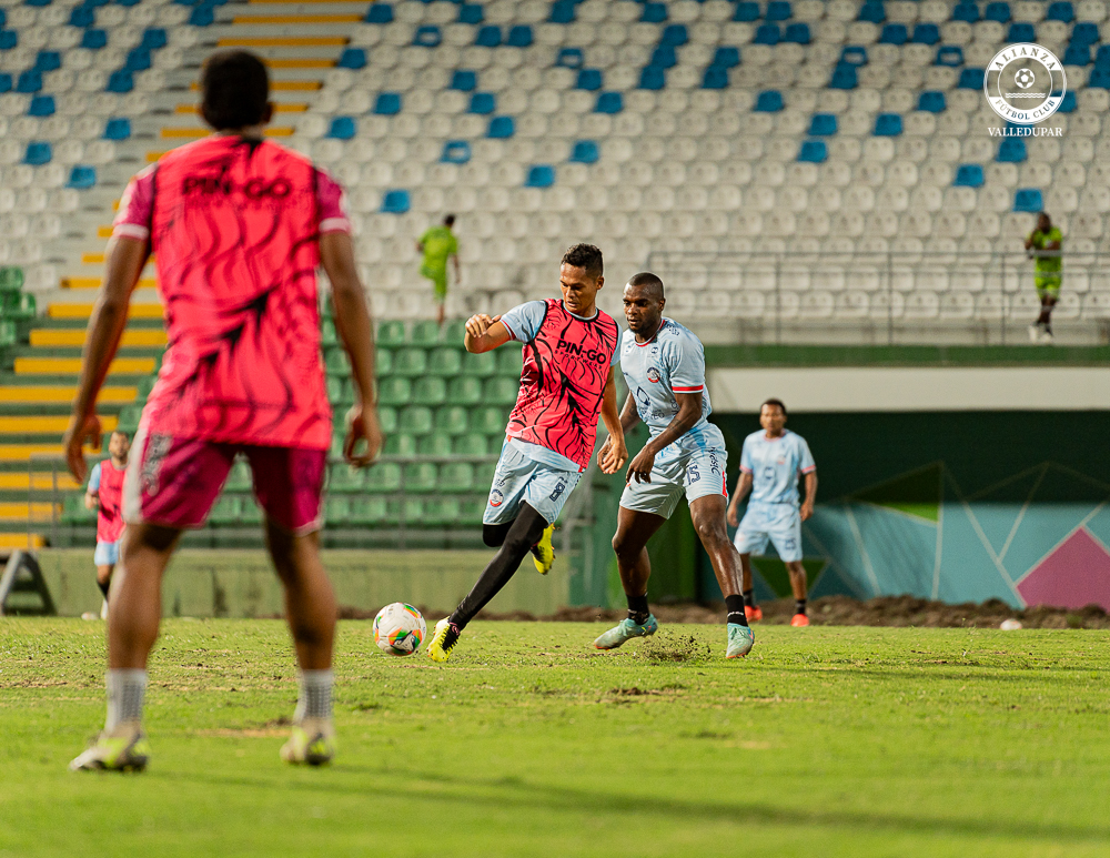 ALIANZA VALLEDUPAR_ENTRENAMIENTO DEBUT (1).jpg