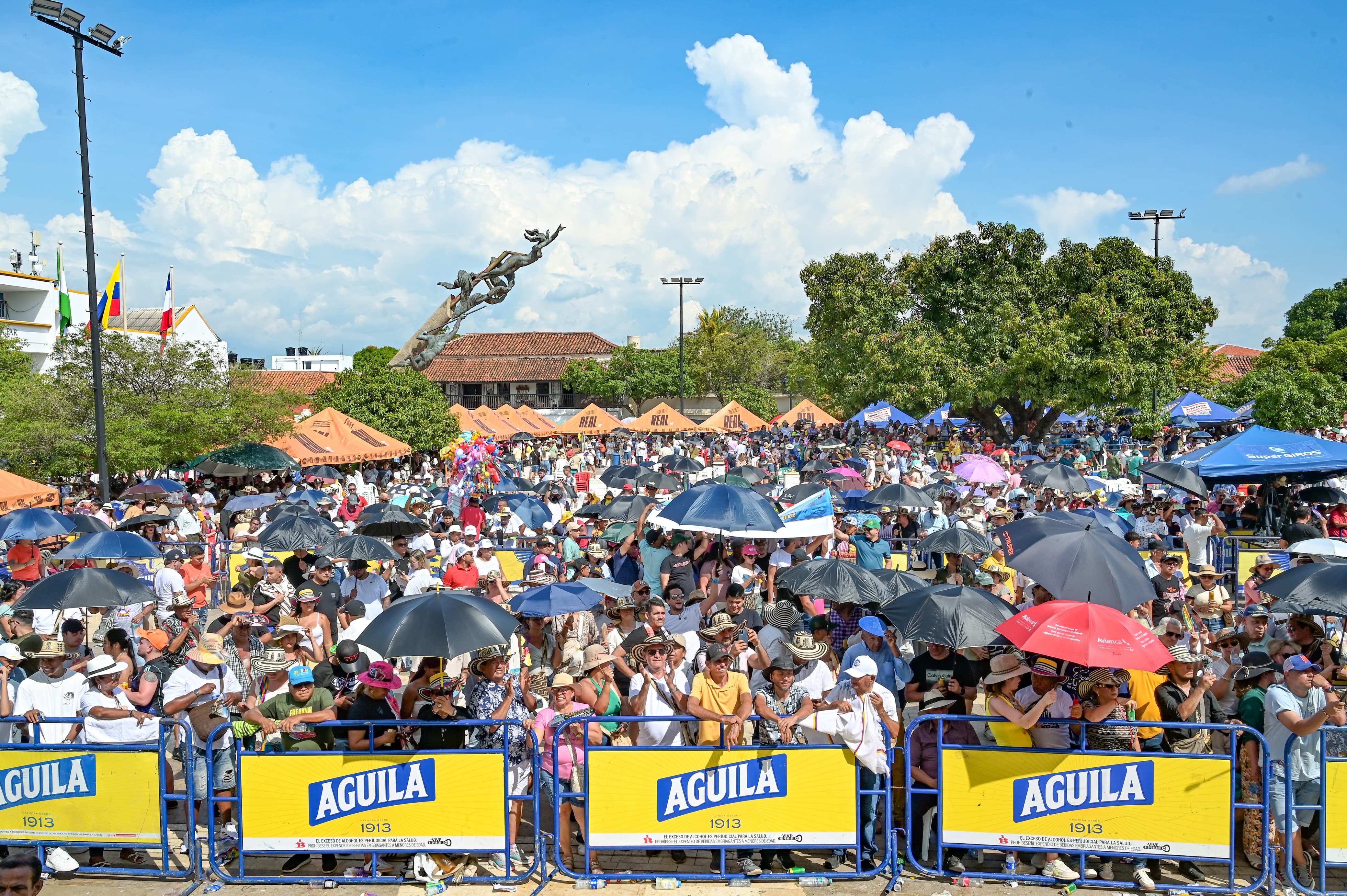 FESTIVAL VALLENATO 2025 MÁS SEGURO_ALCALDÍA DE VALLEDUPAR (5).jpeg