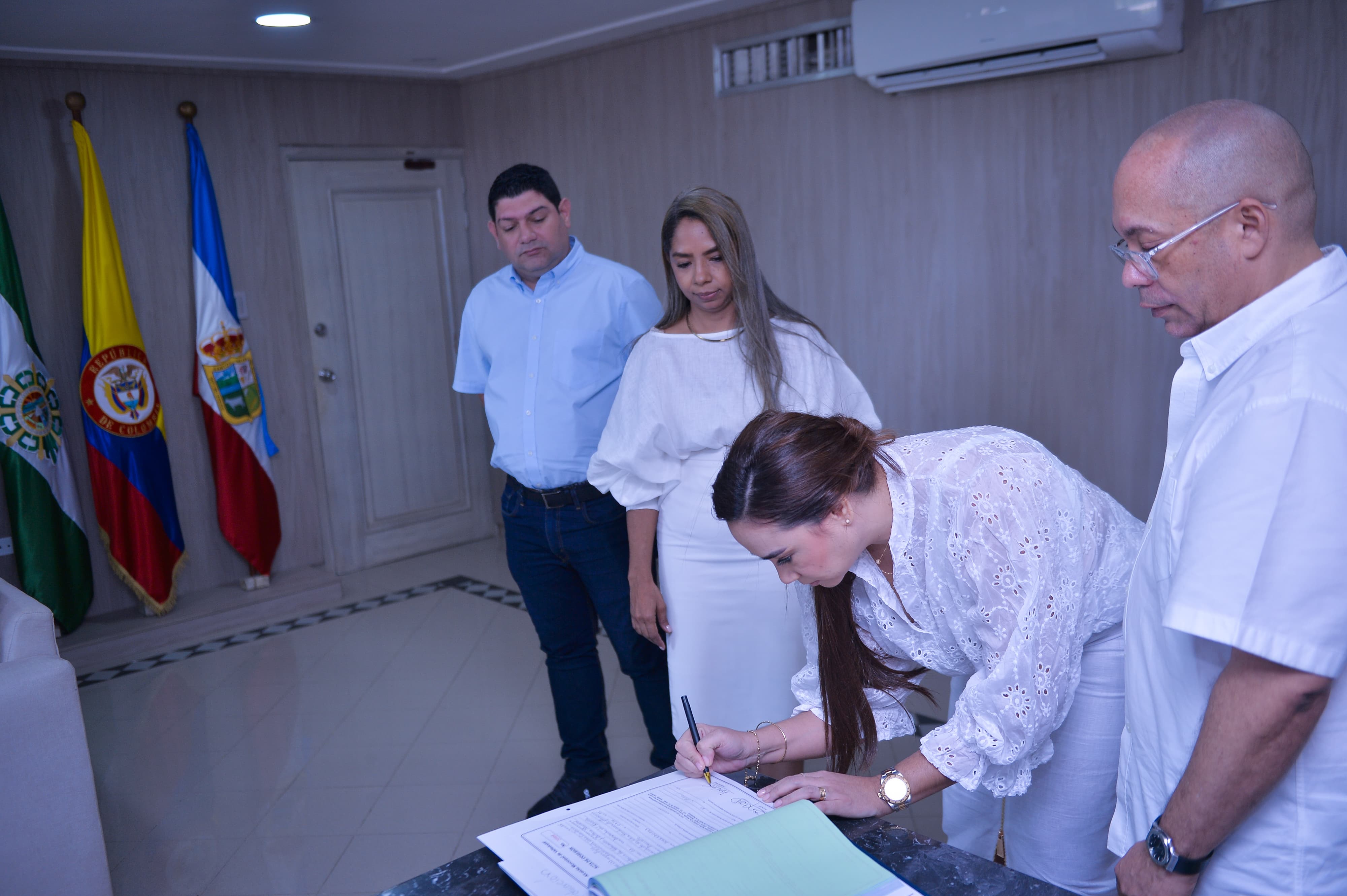 POSESIÓN SECRETARIAS DE EDUCACIÓN Y TRÁNSITO_ERNESTO OROZCO (2).jpeg